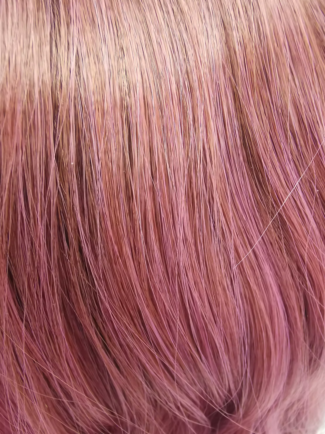 Summer Wig Guide: Key Considerations for Synthetic Wigs and Remy Human Hair Wigs